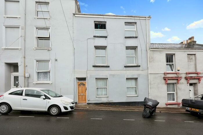 1 Bedroom Flat To Rent In Amity Place, Plymouth, PL4