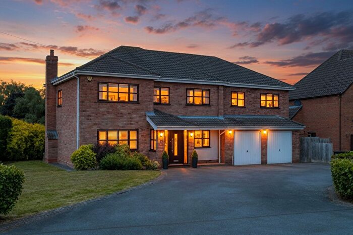 5 Bedroom Detached House For Sale In Pikes Pool Lane, Burcot, B60