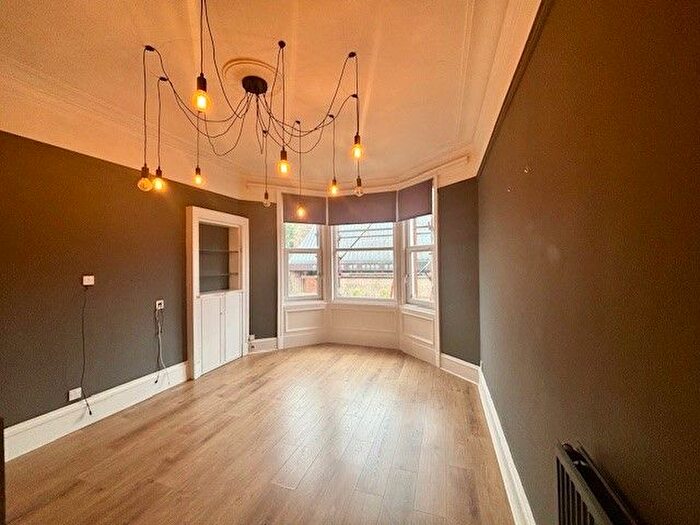 2 Bedroom Flat To Rent In Craigpark, Dennistoun, Glasgow, G31