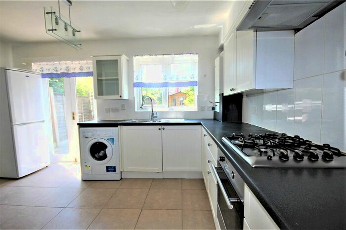 4 Bedroom Terraced House To Rent In Rochester Avenue, Feltham, Greater London, TW13