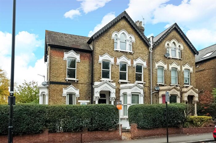 1 Bedroom Flat For Sale In Upper Tollington Park, Finsbury Park, N4