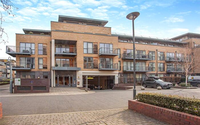 1 Bedroom Apartment To Rent In Newton Court, Kingsley Walk, Cambridge, CB5
