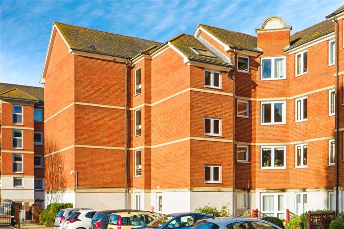 2 Bedroom Apartment For Sale In Darwin Court, Cliftonville, CT9