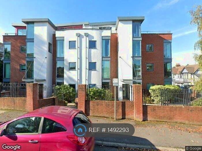 2 Bedroom Flat To Rent In Allon Court, Sutton, SM2