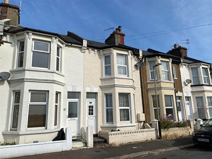 2 Bedroom Terraced House To Rent In Halton Terrace, Hastings, TN34