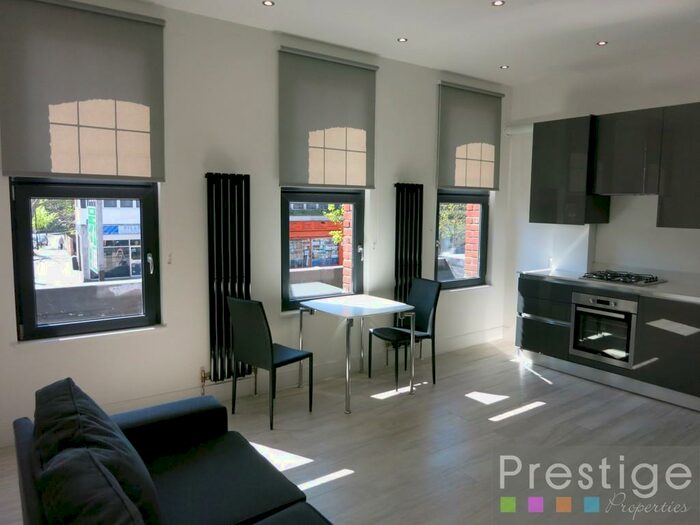 1 Bedroom Apartment To Rent In Holloway Road, London, N19