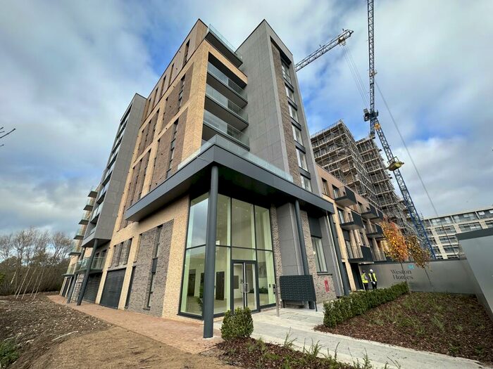 1 Bedroom Flat To Rent In Moore House, Edinburgh Way, Harlow, CM20