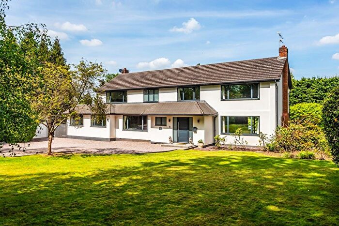 5 Bedroom Detached House For Sale In Reigate Road, Leatherhead, KT22