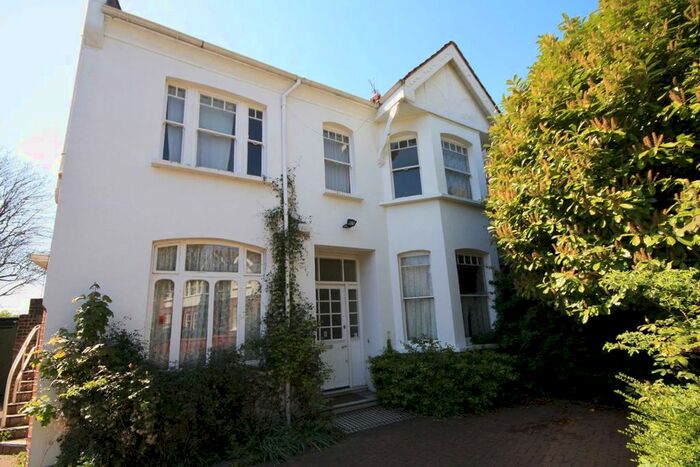 1 Bedroom Flat To Rent In Hillcroft Crescent, London, W5