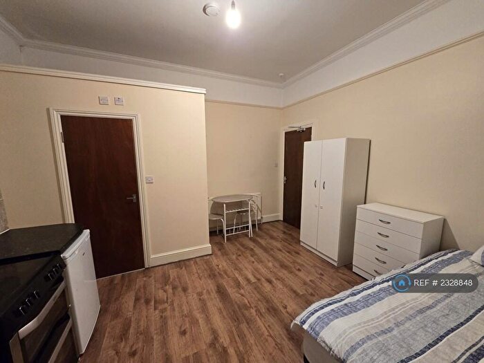 Studio To Rent In Mount Pleasant Road, London, N17