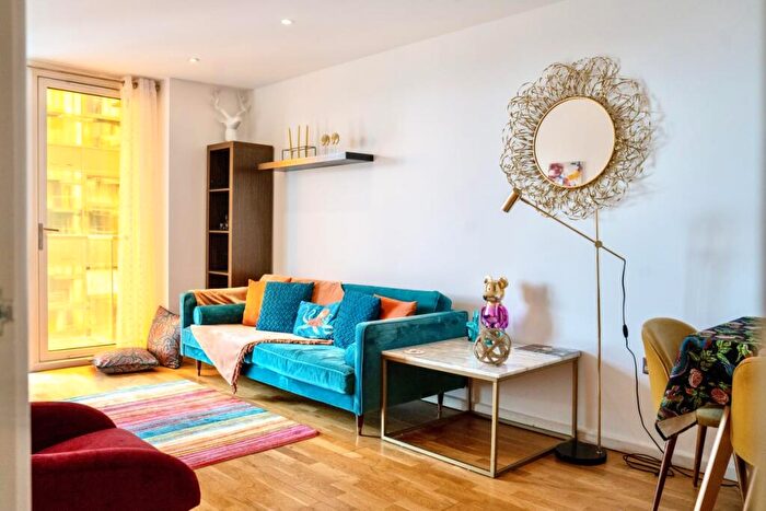 1 Bedroom Flat To Rent In Ability Place, Millharbour, Canary Wharf, London, E14