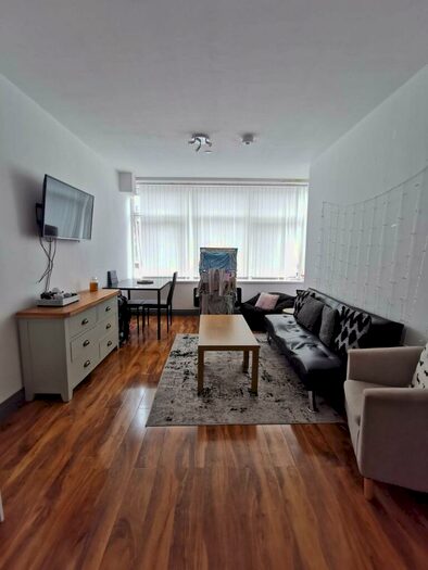 1 Bedroom Flat To Rent In Morris Buildings, Portland Street, City Centre, Swansea, SA1