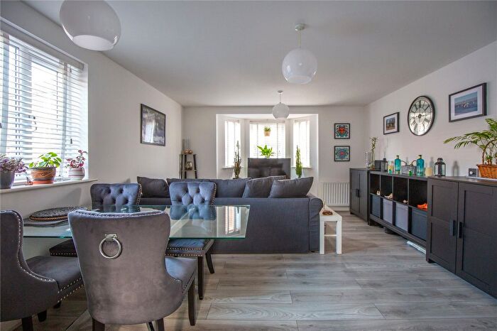 2 Bedroom Flat For Sale In Shakespeare Avenue, Horfield, Bristol, BS7