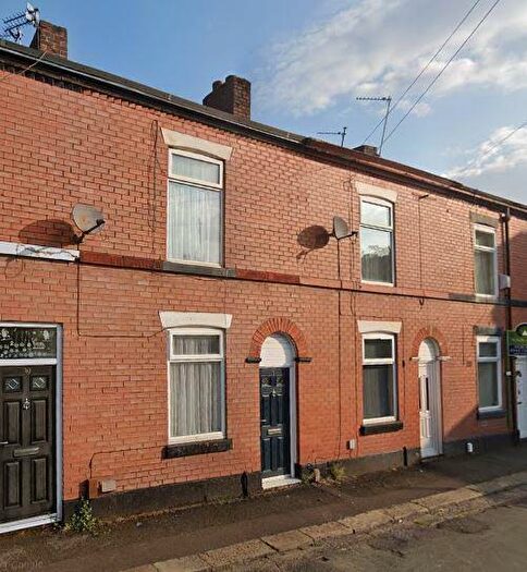 Terraced House To Rent In Mather Street, Radcliffe, M26