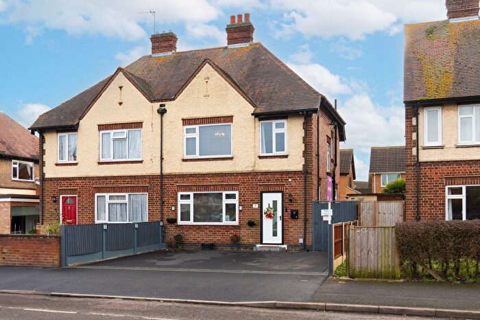 3 Bedroom Semi-Detached House For Sale In Draycott Road, Sawley, NG10
