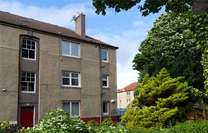 2 Bedroom Flat For Sale In / Grierson Crescent, Edinburgh, EH5