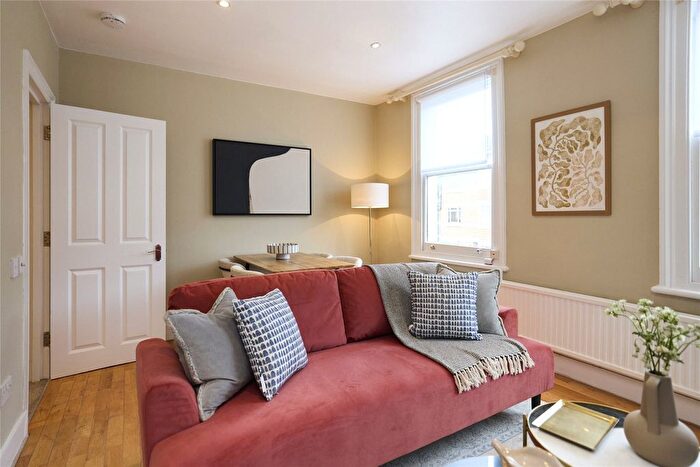 2 Bedroom Flat For Sale In Sherbrooke Road, Fulham, London, SW6
