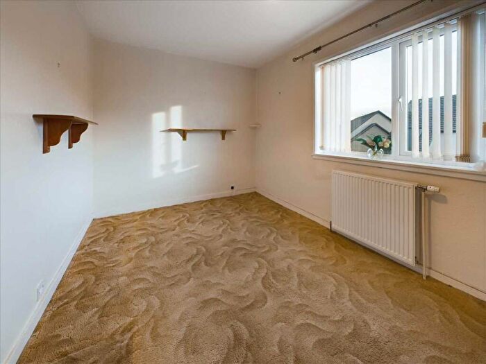 2 Bedroom Flat For Sale In Mill Road, Campbeltown, PA28