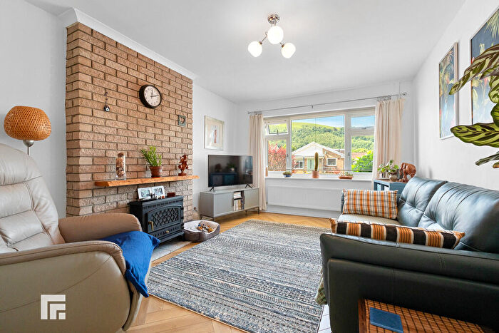 2 Bedroom Semi-Detached Bungalow For Sale In Rhiw'r Ddar, Taffs Well, Cardiff, CF15 - Photo 2