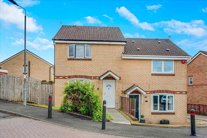 3 Bedroom Semi-Detached House For Sale In Lochranza Drive, Lindsayfield, East Kilbride, G75