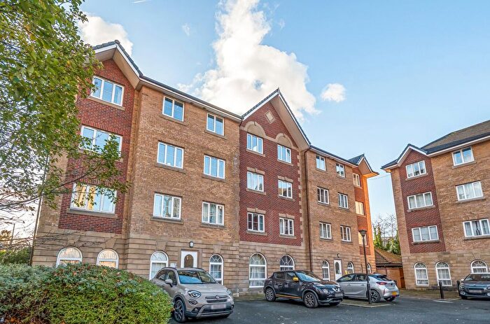 2 Bedroom Flat For Sale In Labrador Quay, Salford, Greater Manchester, M50
