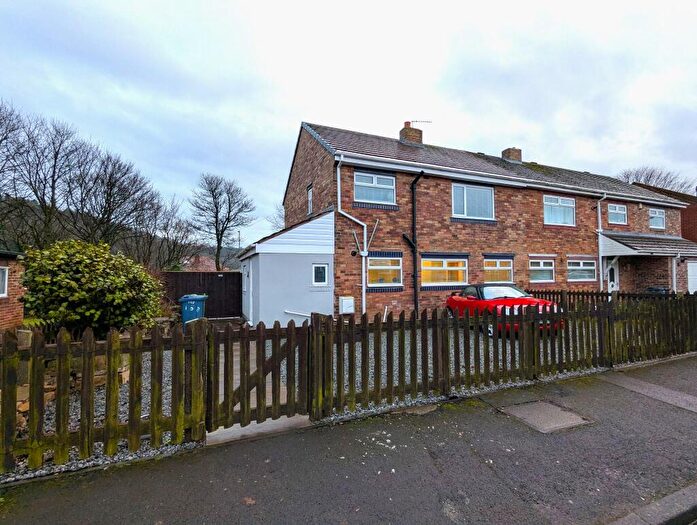 3 Bedroom Semi-Detached House For Sale In Fletcher Crescent, West Herrington, DH4