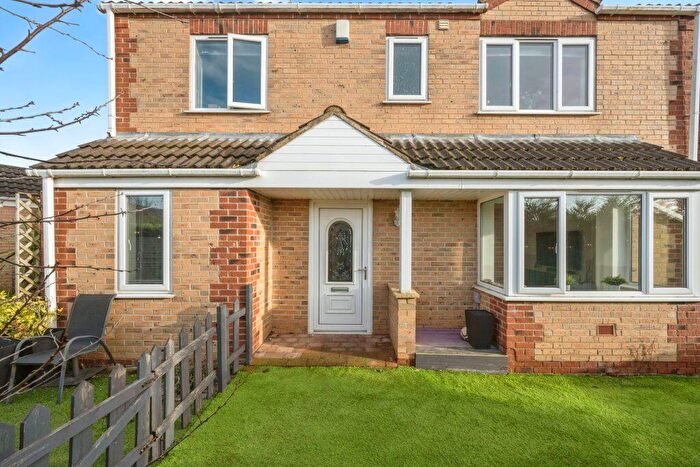 4 Bedroom Detached House For Sale In Kingsmede, Doncaster, DN8