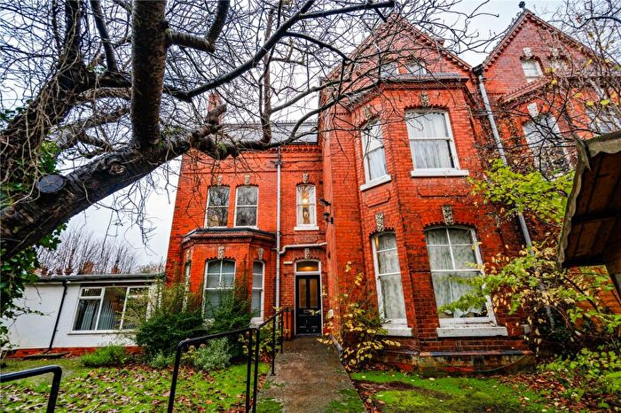 Property For Sale In Welholme Road, Grimsby, DN32