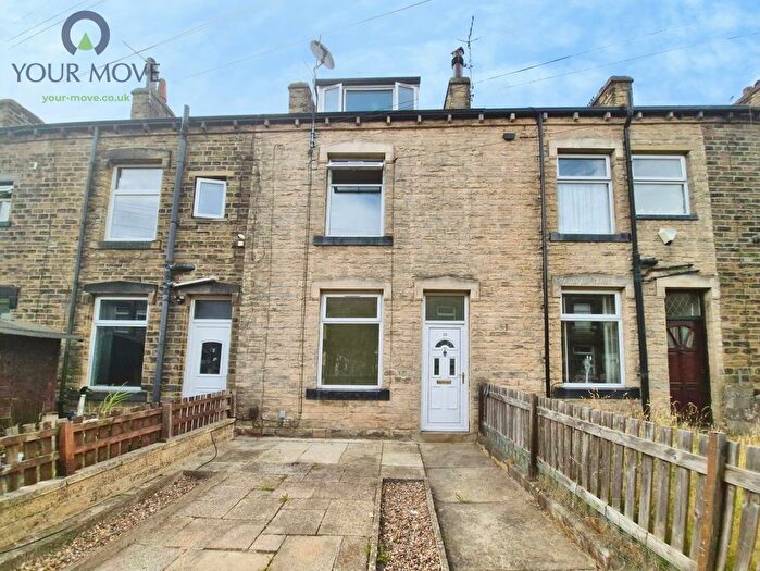 2 Bedroom Terraced House To Rent In Nashville Terrace, Keighley, West Yorkshire, BD22
