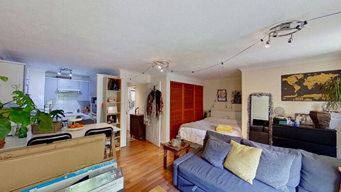 Studio To Rent In Fletcher Street, Tower Hamlets, London, E1