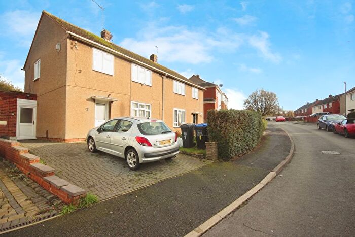 3 Bedroom Semi Detached House For Sale In Nursery Lane, Leamington Spa, Warwickshire, CV31