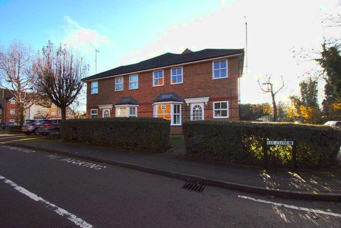 2 Bedroom House To Rent In Lee Close, Stanstead Abbotts, SG12