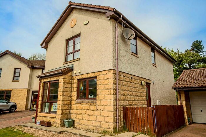 4 Bedroom Detached House To Rent In Farm Place, Eliburn, Livingston, EH54