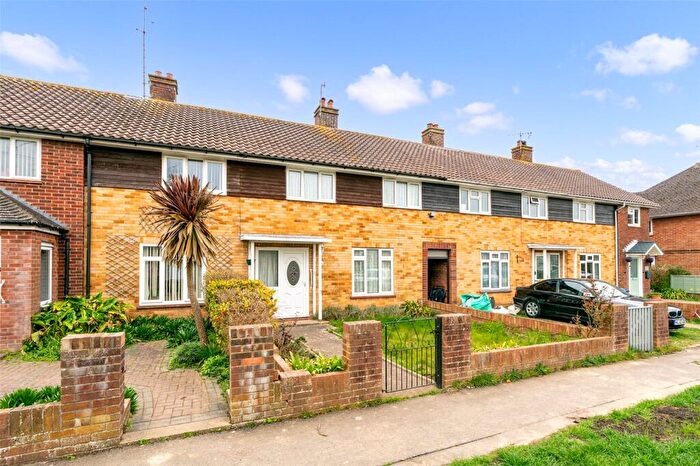 3 Bedroom Terraced House For Sale In Harefield Avenue, Worthing, West Sussex, BN13