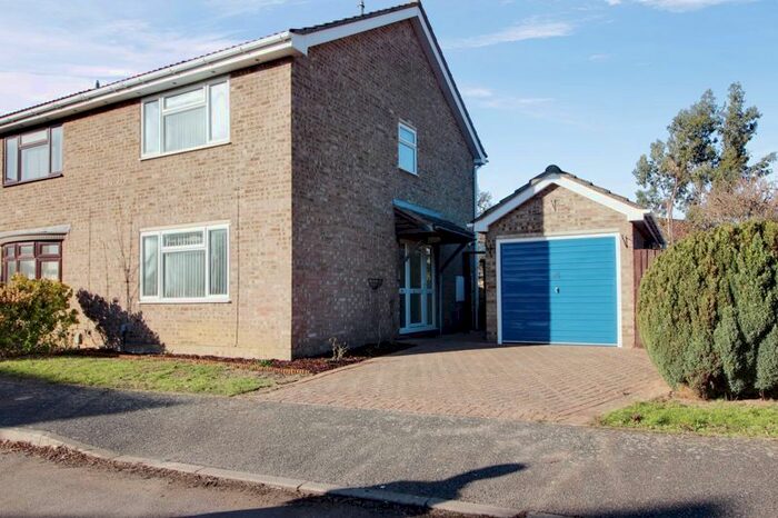 2 Bedroom Semi-Detached House To Rent In Elizabethan Way, Brampton, Huntingdon, PE28
