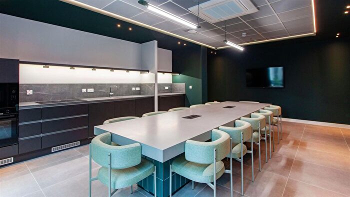 Studio To Rent In St James Boulevard, Newcastle Upon Tyne, NE4