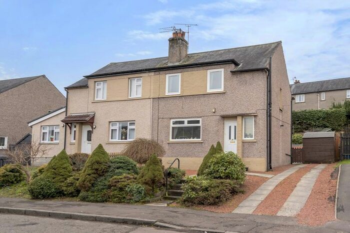 3 Bedroom Semi-Detached House To Rent In Whins Road, Bannockburn, Stirling, FK7