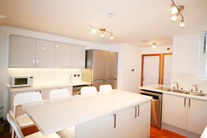 7 Bedroom Terraced House To Rent In Brailsford Road, Fallowfield, Manchester, M14