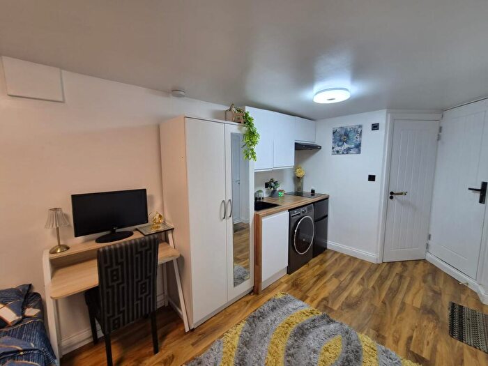 1 Bedroom Apartment To Rent In Stowford Road, Oxford, OX3