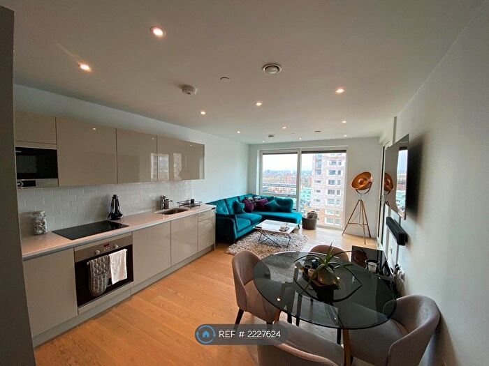 1 Bedroom Flat To Rent In Sayer Street, London, SE17