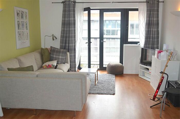 1 Bedroom Apartment To Rent In Watermarque Apartments, Browning Street, Birmingham, B16