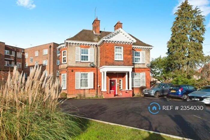 1 Bedroom Flat To Rent In Thurlby Close, Harrow, HA1