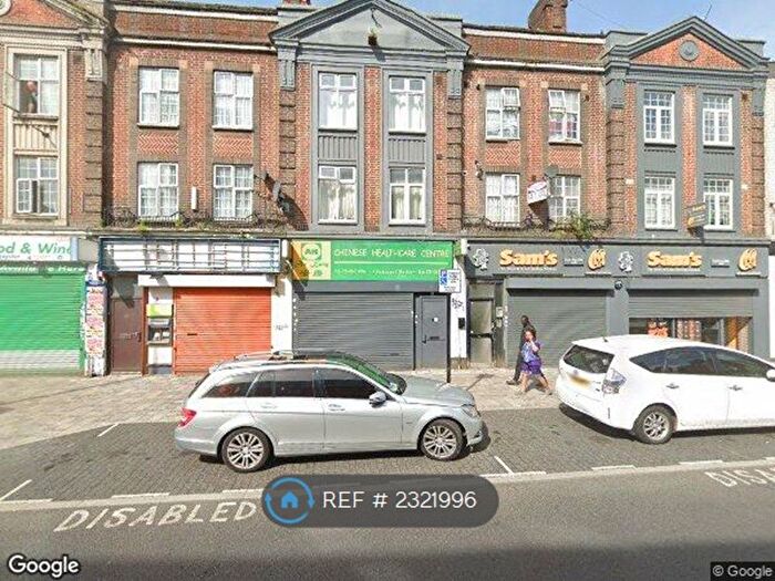 Studio To Rent In High Street, Wealdstone, Harrow, HA3