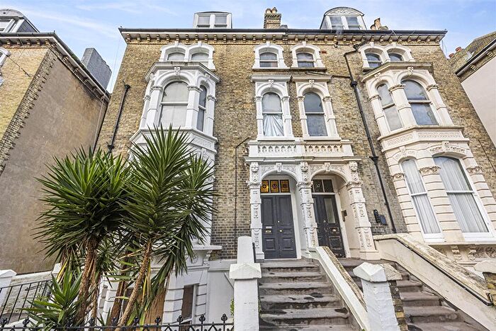 Studio To Rent In Tisbury Road, Hove, BN3