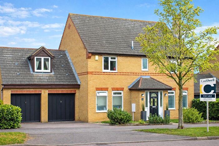 5 Bedroom Detached House For Sale In Bowland Drive, Emerson Valley, Milton Keynes, MK4