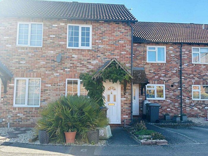 1 Bedroom Town House For Sale In Nideggen Close, Thatcham, RG19
