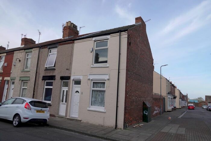2 Bedroom End Of Terrace House To Rent In Peaton Street, Middlesbrough TS3