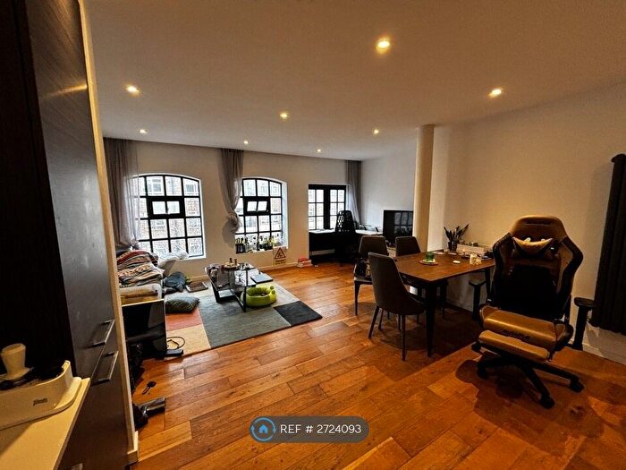 1 Bedroom Flat To Rent In Queens Row, London, SE17