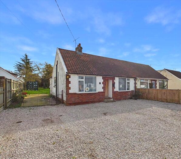 2 Bedroom Bungalow For Sale In Cambridge Road, Kesgrave, IP5