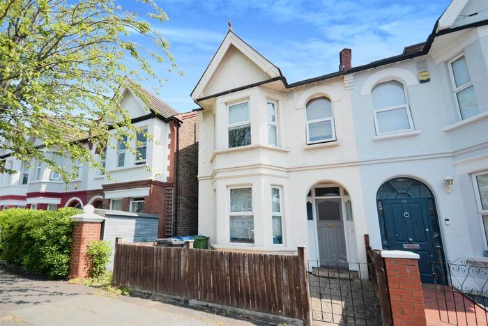 4 Bedroom Property To Rent In Sandringham Avenue, London, SW20